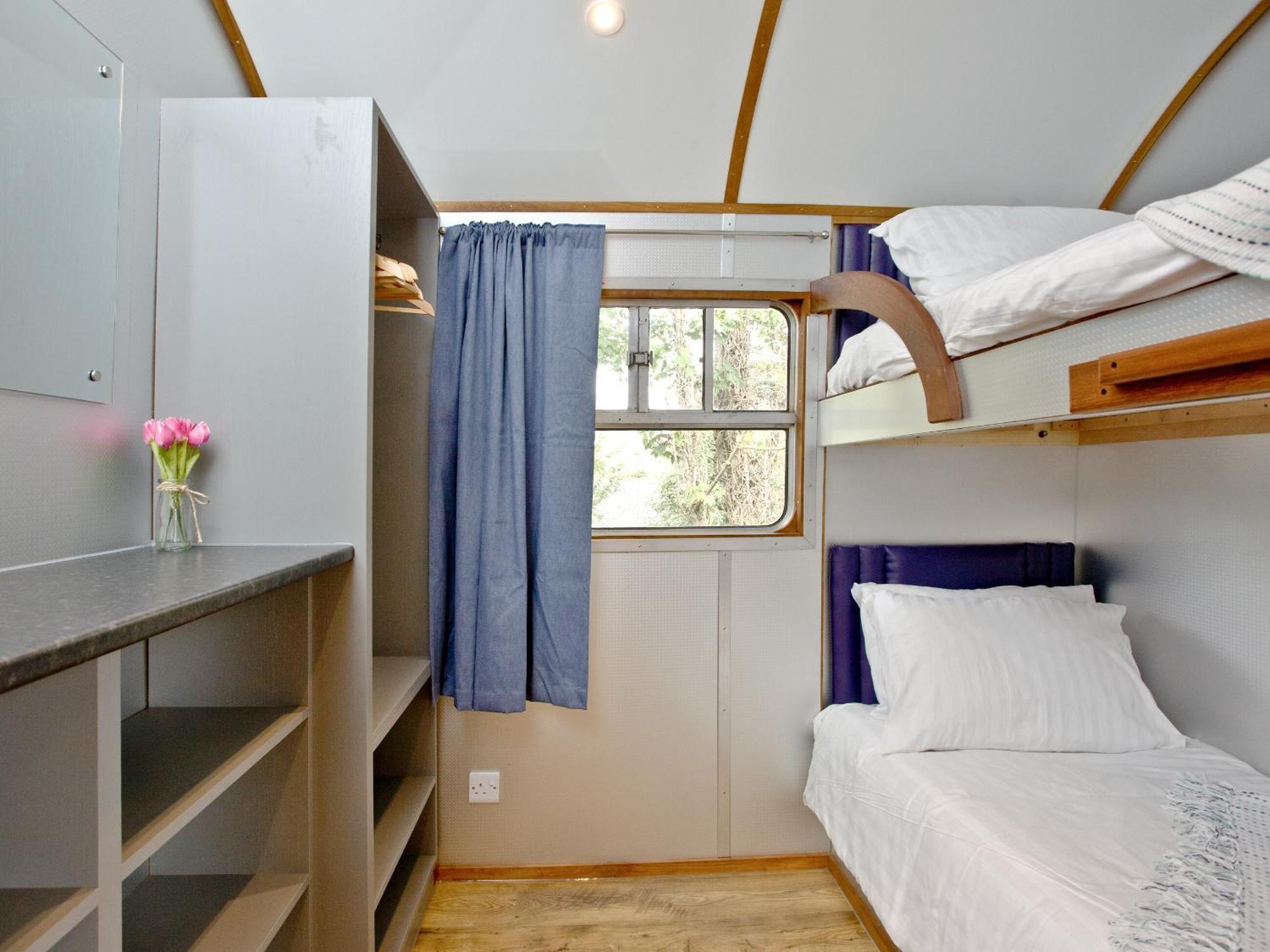 Brunel Boutique Railway Carriage 1 Доліш Екстер'єр фото